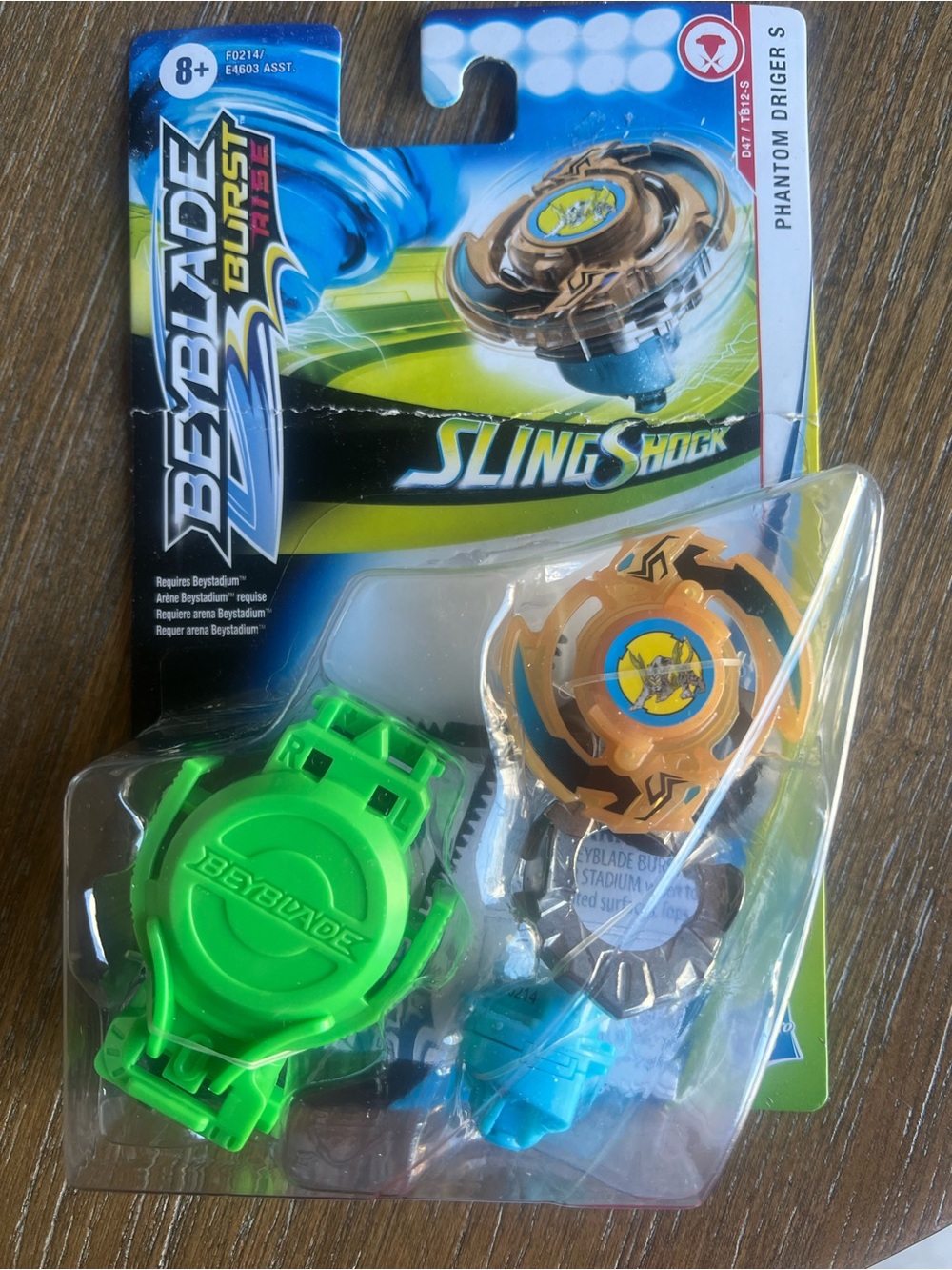 Beyblade Burst Rise Slingshock Phantom Driger S Starter Pack  NWT